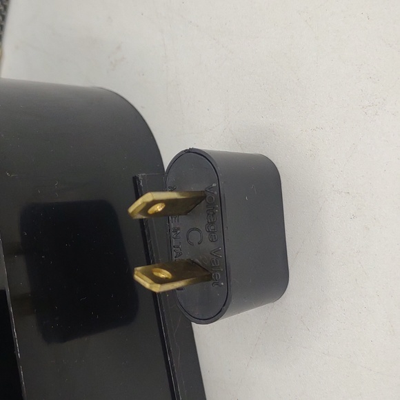 Vintage voltage valet model vccp foreign electricity converter kit - Picture 5 of 11